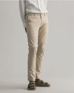 Pantaloni chino sportivi slim fit Hallden Tech Prep™ di GANT