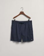 Questi pantaloncini Gant in comodo cotone elasticizzato con coulisse sono un capo essenziale del guardaroba estivo.