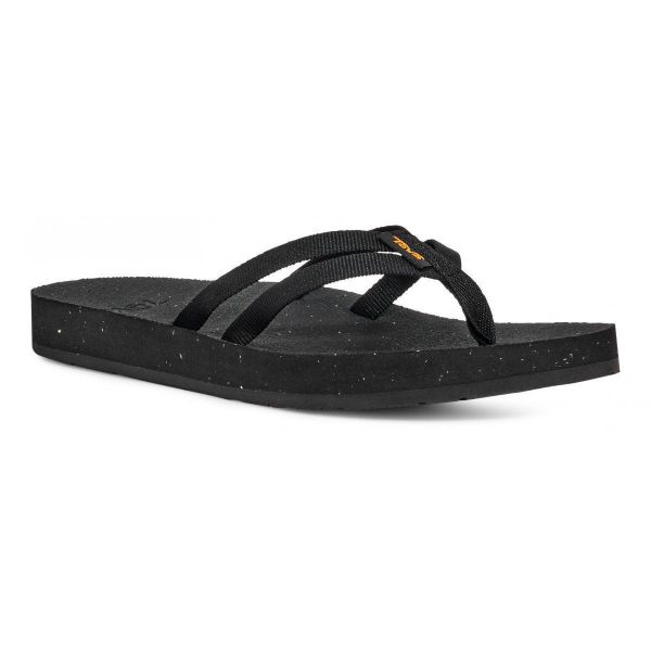 Il Reflip Strappy è un aggiornamento minimal al sandalo di Teva